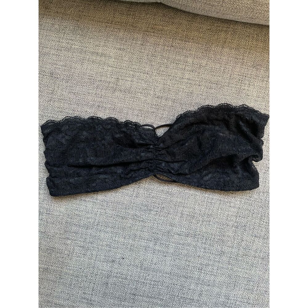Intimately Free People Bandeau Strapless Bra Essential Lace Black